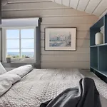Cozy Skilodge In & Out In